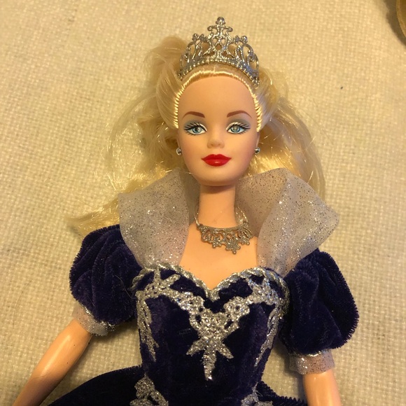 Lot of 2 Barbie Collectible Millennium dolls. - Picture 7 of 10